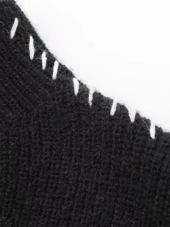 FlexElevate Women's Knitted Long Sleeve Crop Top