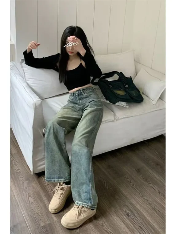 FlexElevate Vintage 90S Baggy Straight Denim Trousers