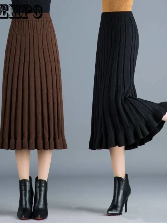 FlexElevate Knit Pleated Skirt