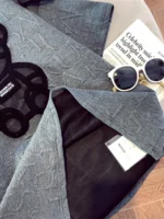 FlexElevate Women's Bear Jacquard T-Shirt