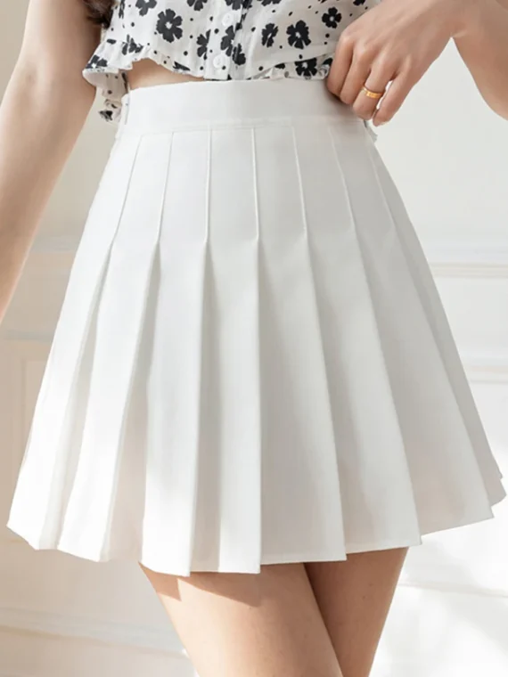 FlexElevate Pleated Mini Skirt