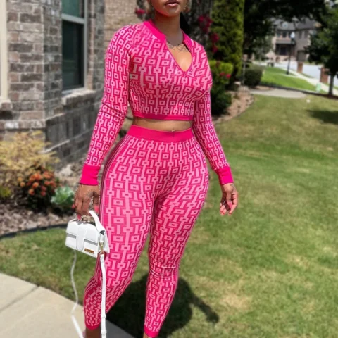 Flexelevate Fashion Geometric Print Zipper Up Crop Top And Matching Legging Suits Set