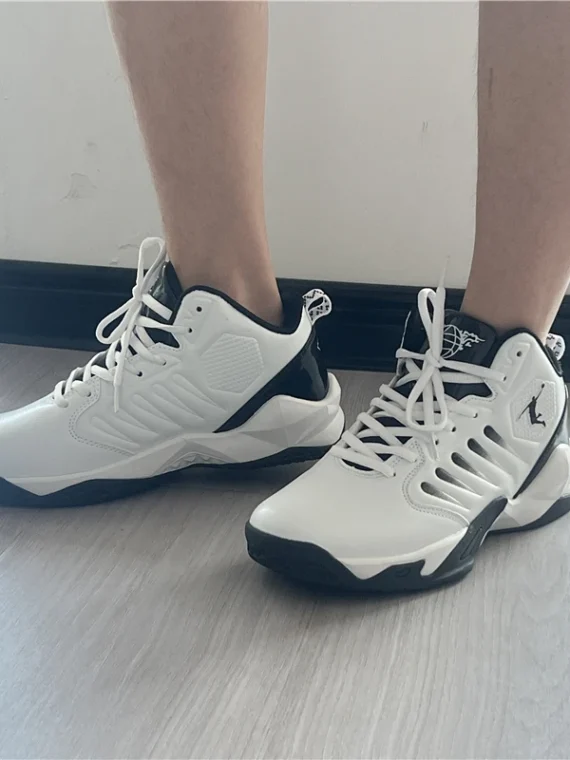 FlexElevate Women White Plush Basketball Sport Shoes