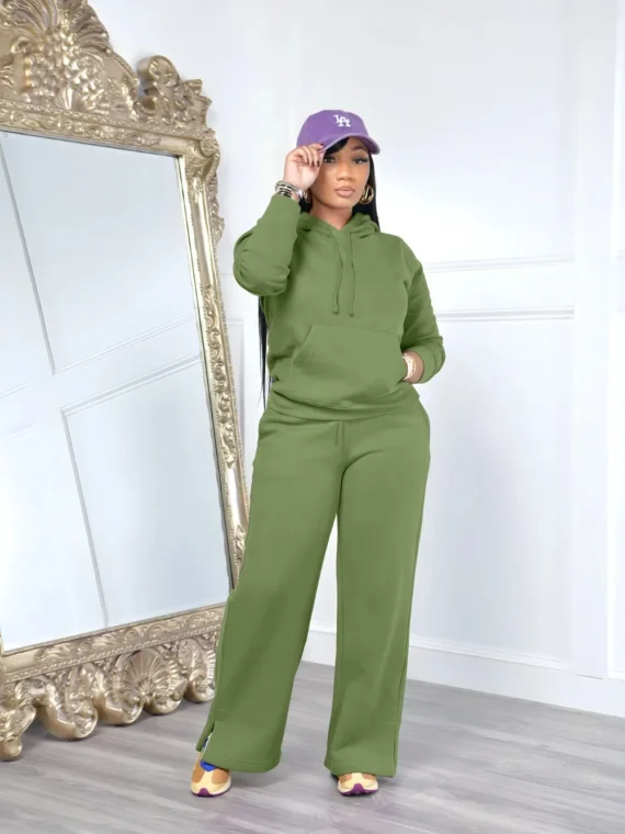 Flexelevate Women's Green Fleece Sweatsuit 2 Two Piece Sets