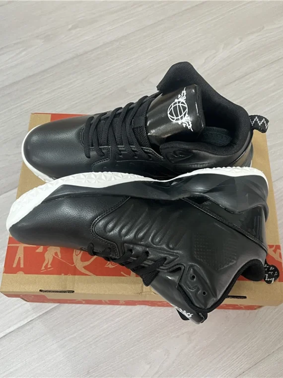 FlexElevate Women Black Plush Basketball Sport Shoes