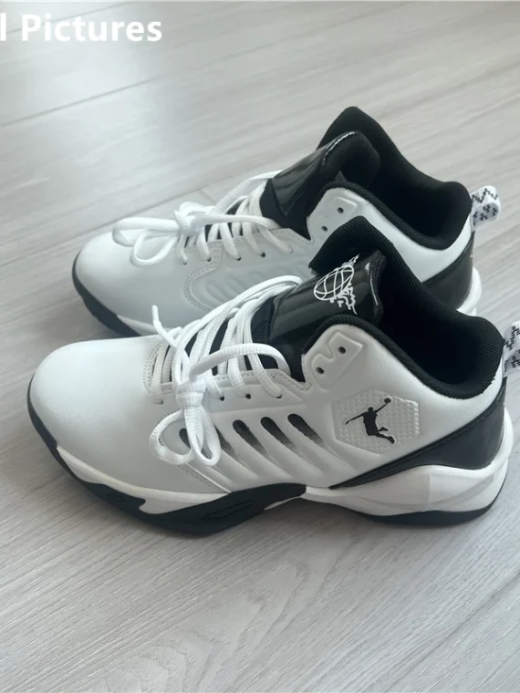 FlexElevate Women White Plush Basketball Sport Shoes